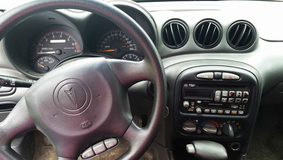 3 Cars That Epitomise Crappy American Car Stereotypes