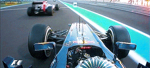 10 Signs That You’re A Helpless F1 Addict 