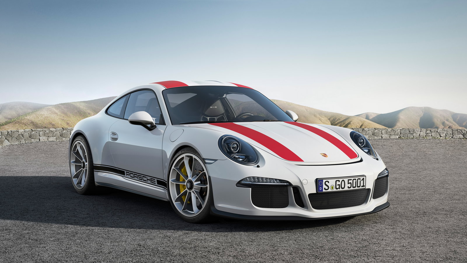 How This Year's Geneva Motor Show Proved Petrolheads Are Still Thriving