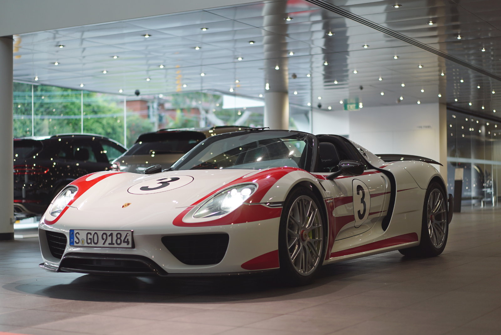 I Was Given After-Hours Access To The First Ever Porsche 918 Spyder, And It Was Incredible
