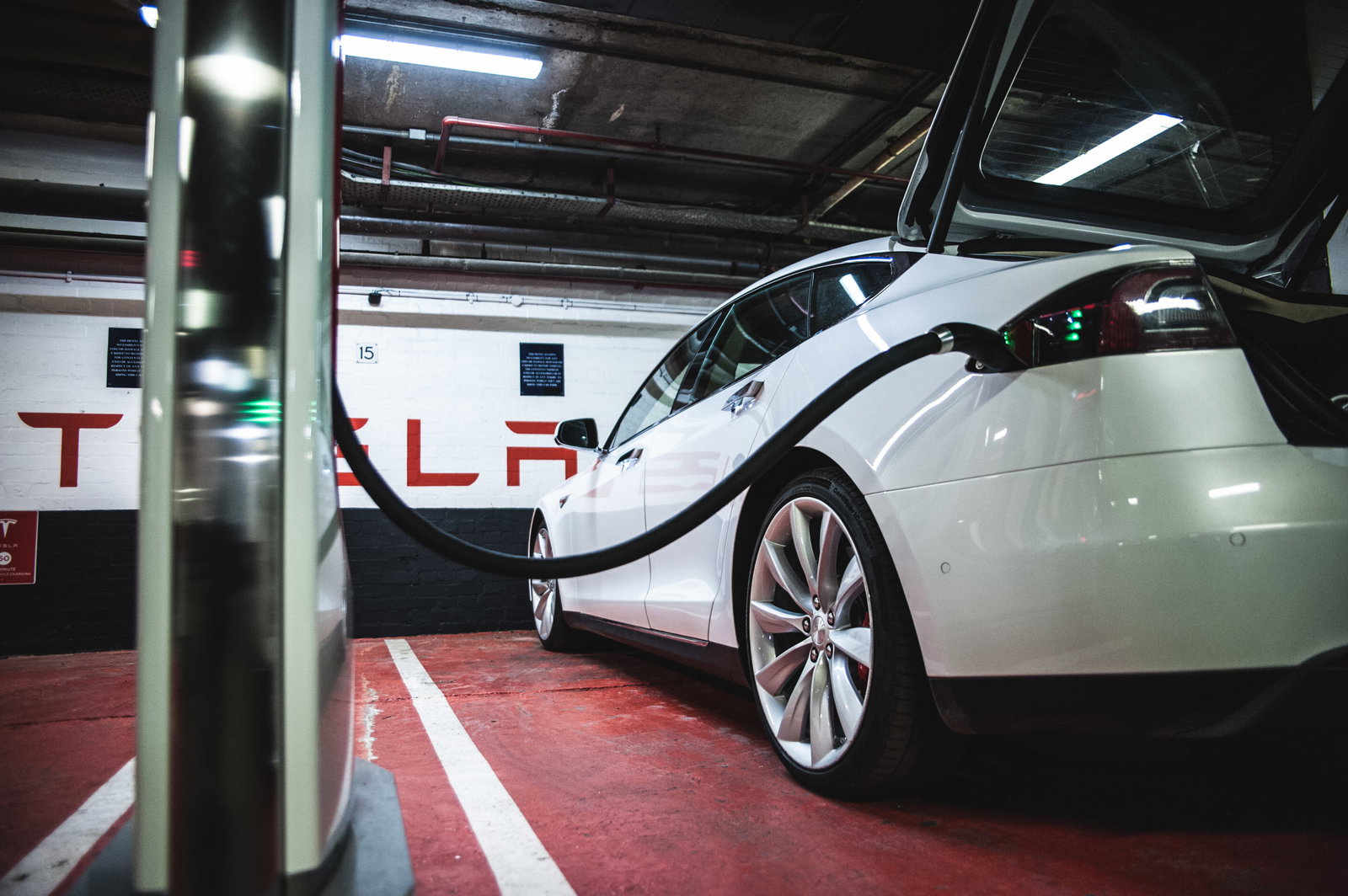 7 Current Car Trends We'll Mock In 10 Years 