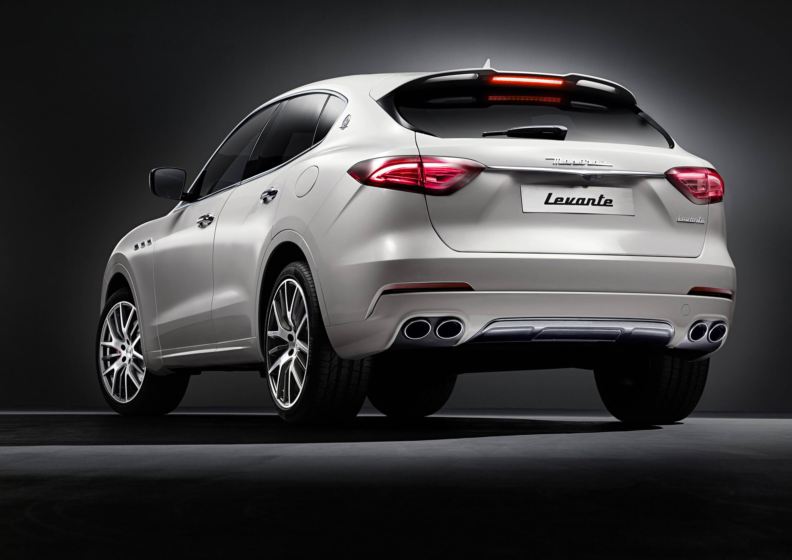 The Maserati Levante Is A Slippery SUV With Up To 425bhp