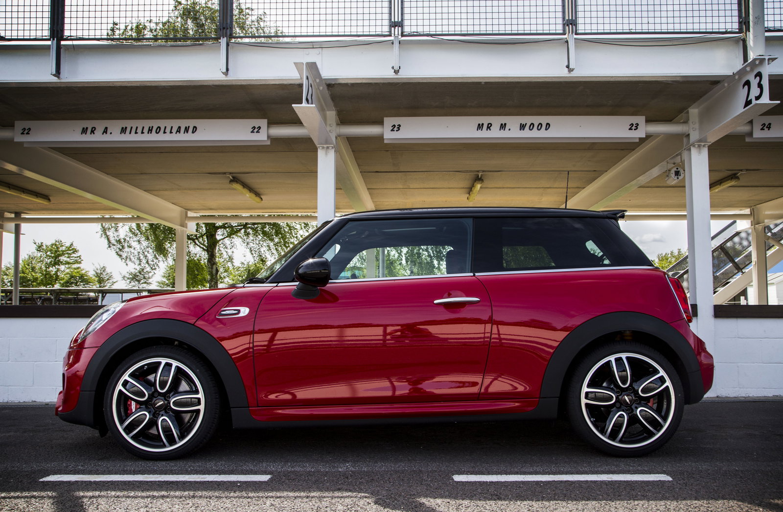 The Hot JCW Is The Only Mini Petrolheads Should Lust After