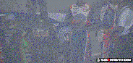 24 Crazy Nascar Gifs That Will Have You On The Edge Of Your Seat