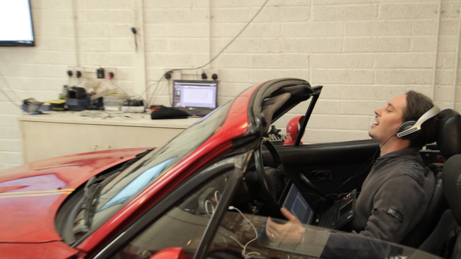 You can see Nick's frustration when the clutch keeps slipping under boost 