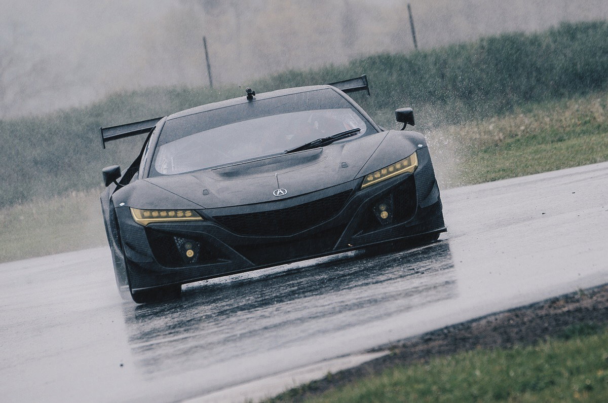 Get A Load Of This Naked Carbonfibre 2017 Acura NSX GT3 Race Car 
