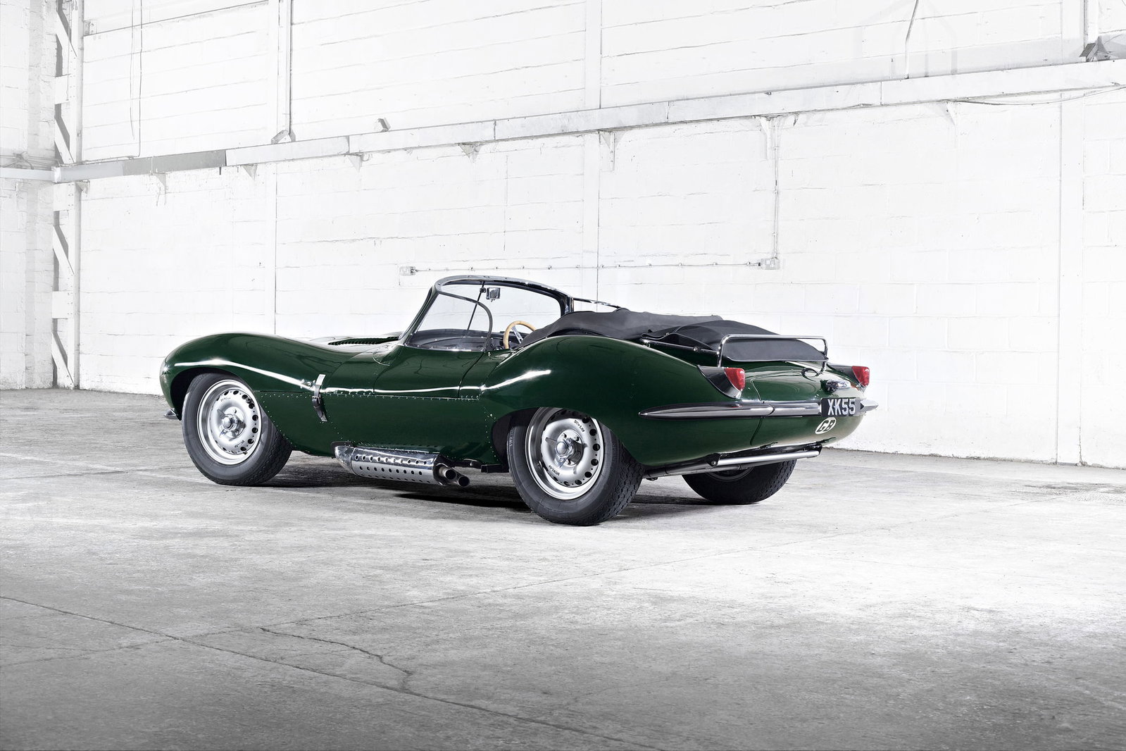 Jaguar Is Building Nine 'Brand-New' Versions Of The XKSS 