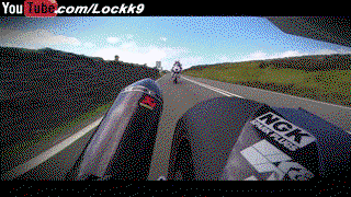 20 Amazing Gifs That Prove Road Racers Are Fearless