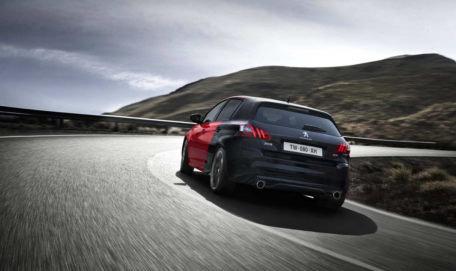7 Resurrected Performance Cars That Prove It's A Great Time To Be A Petrolhead