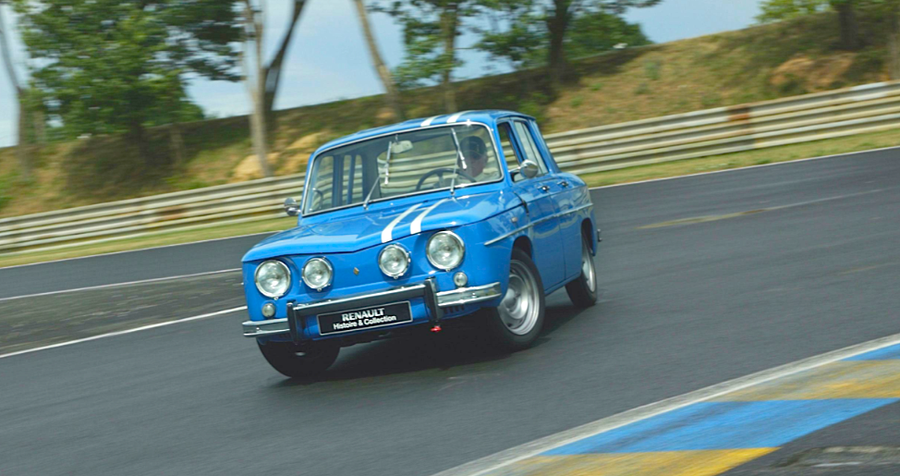 Renault Rwd 9 Epic RWD Cars That Make Renault Awesome | CarThrottle