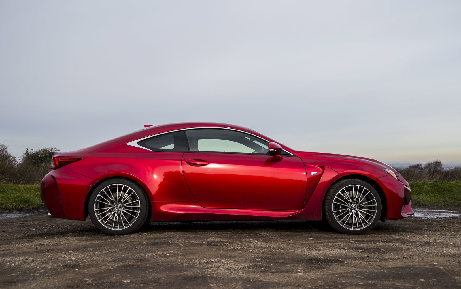 Why A Naturally-Aspirated V8 Is The Perfect Antidote To Stressful EV Driving