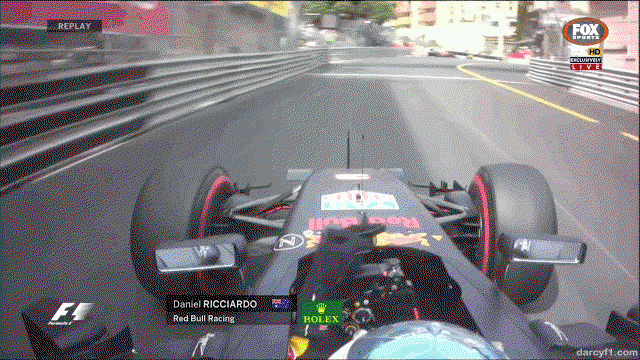 18 Spectacular Gifs Of F1 Racing Around Monaco