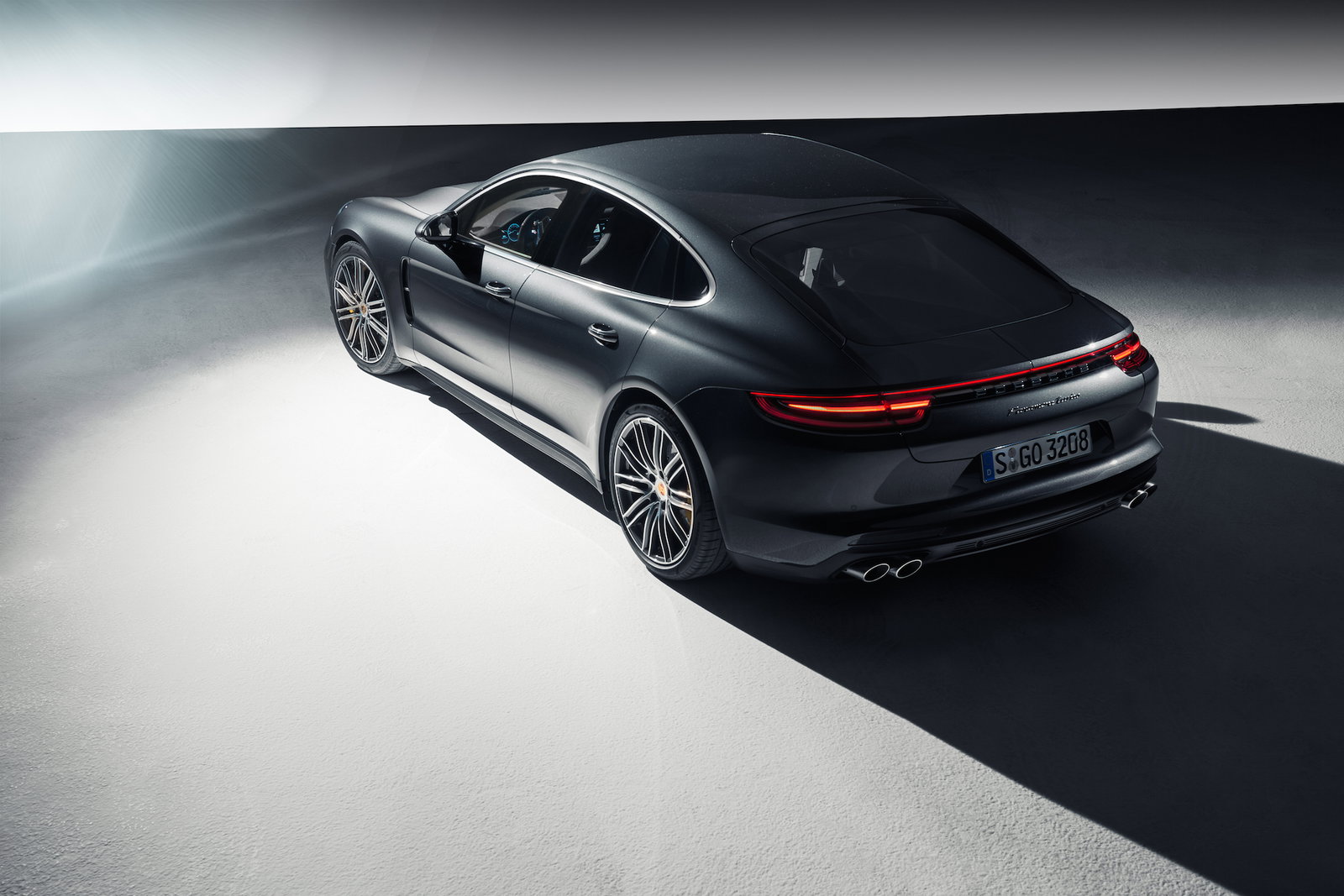 8 Things You Need To Know About The Surprisingly Un-Ugly New Porsche Panamera