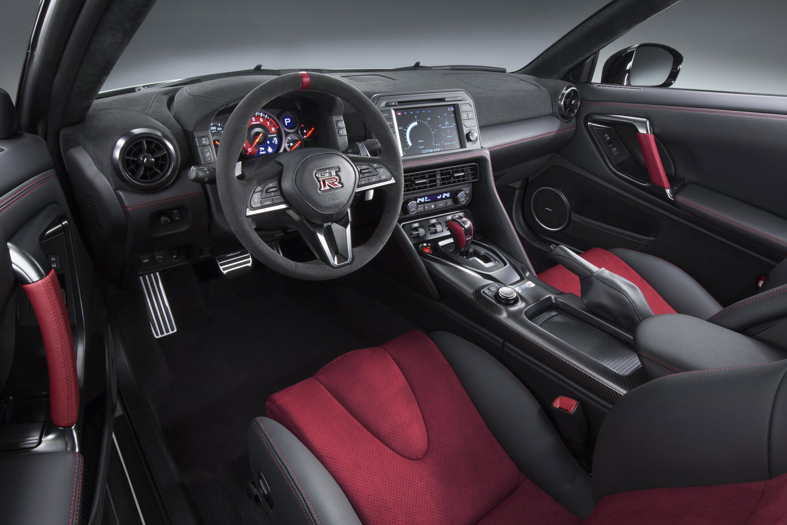 4 Cool New Things On The 2017 Nissan GT-R Nismo