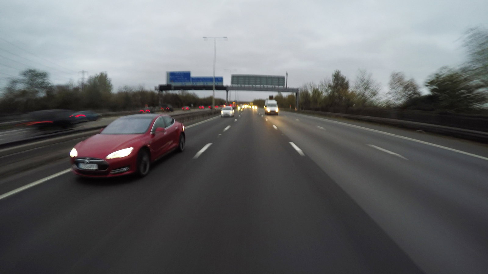 5 Things I Learned From Driving A Tesla In Autonomous Mode 
