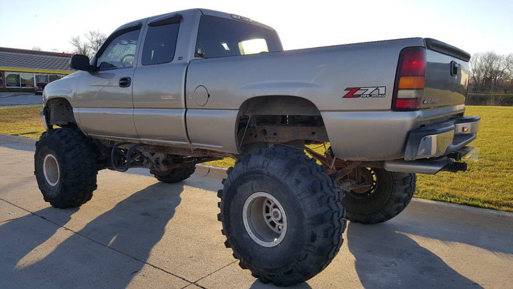 6 Modding Mistakes Owners Make On Their Daily-Driven Pickup Trucks