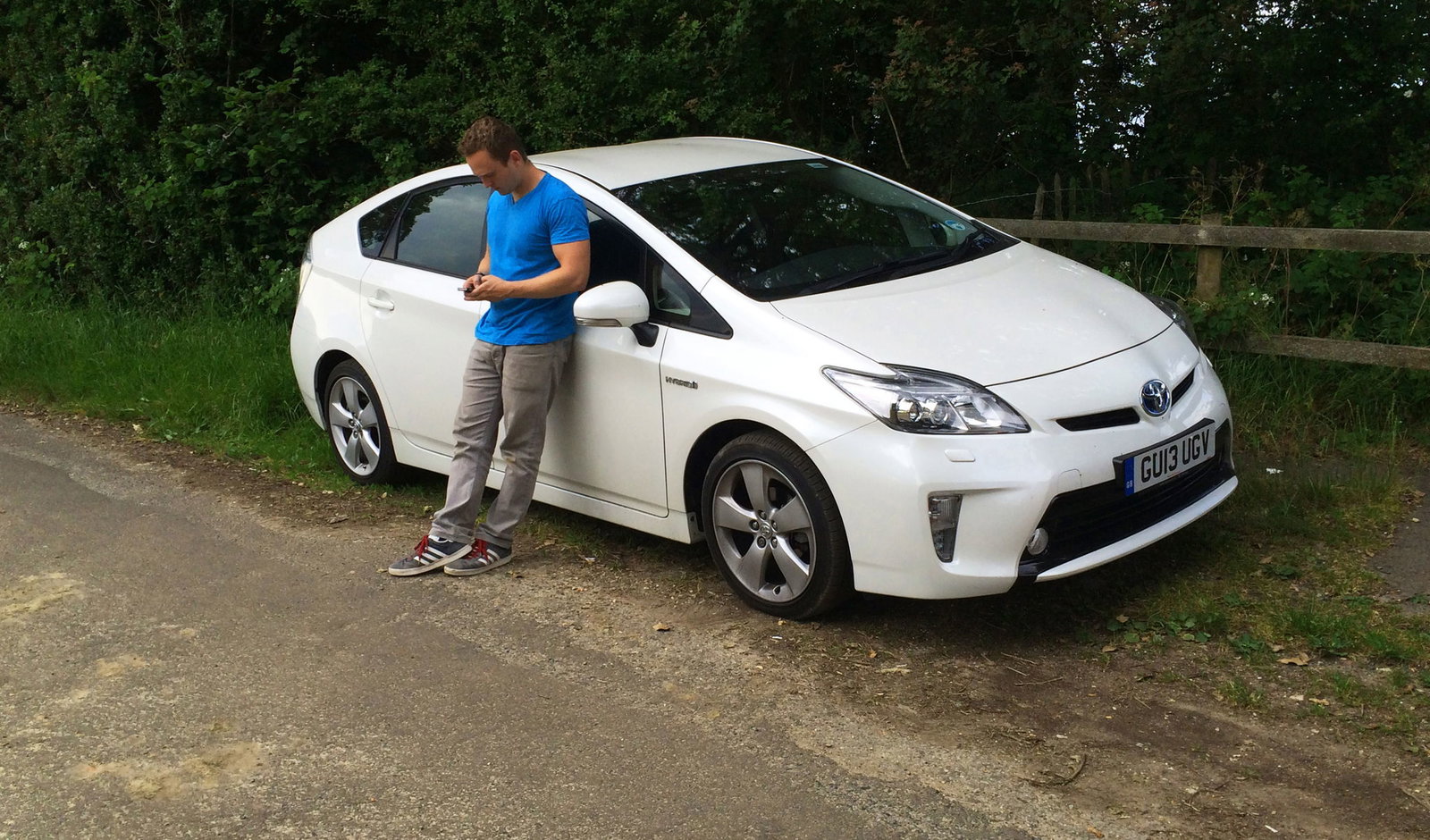 CT Editor Alex anxiously checks for new Twitter followers whilst the Prius catches its Hybrid breath