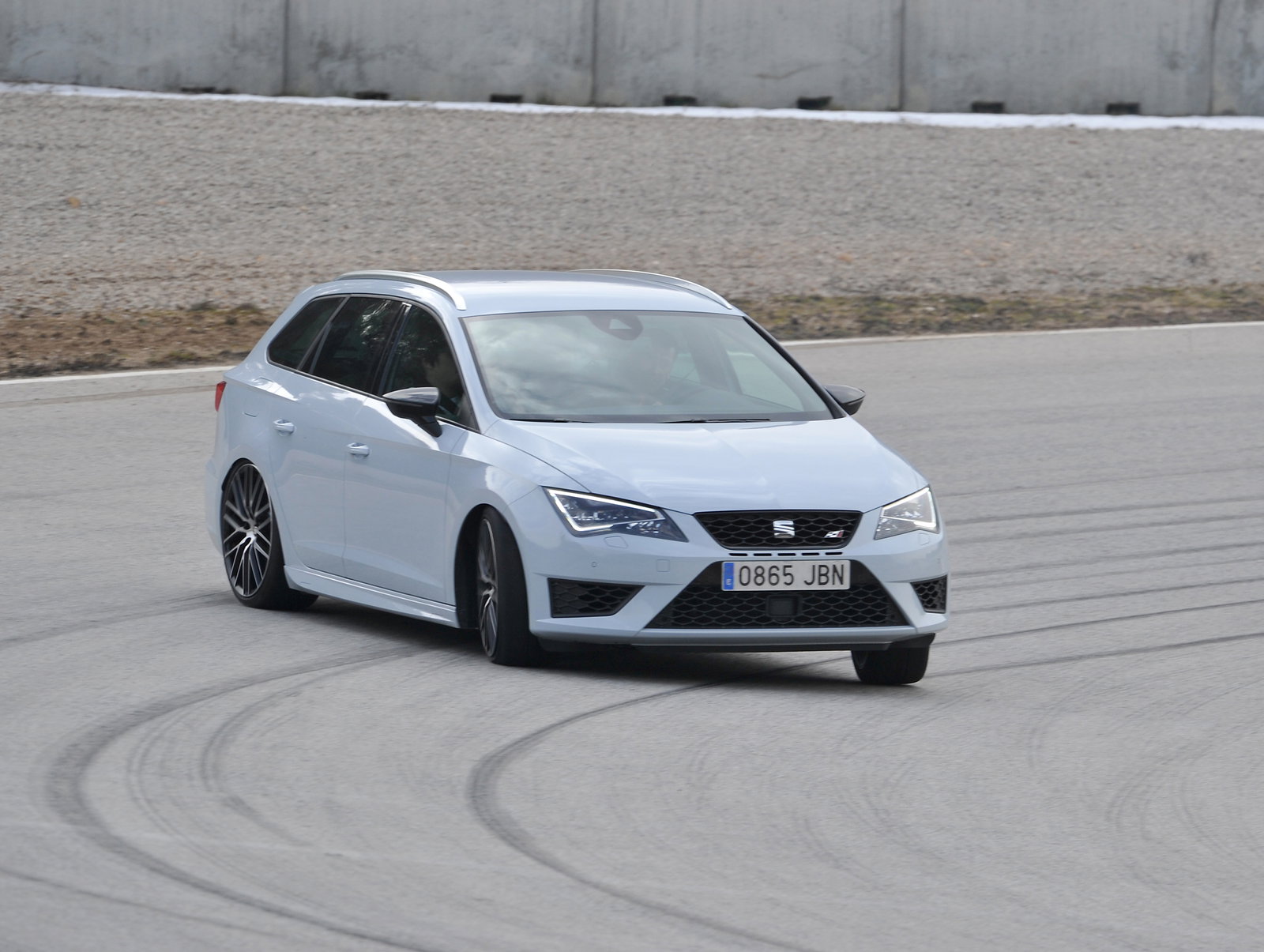 How To Trail Brake And Why It'll Make You A Faster Driver