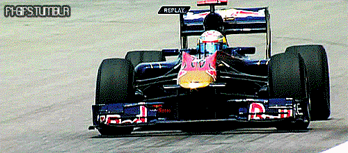 15 Wonderful Slow-Motion Clips Of F1 Cars In Action