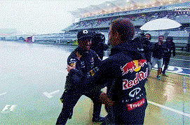 18 Hilarious F1 Gifs That'll Make You Laugh