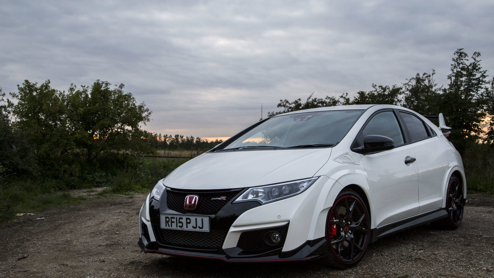 10 Things That Are More Subtle Than The 2015 Honda Civic Type R
