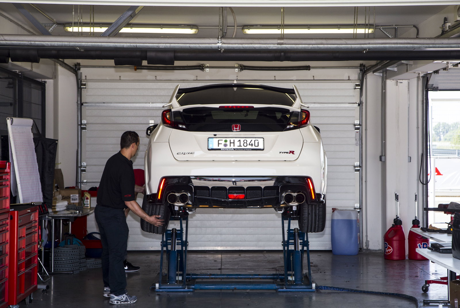 6 Fascinating Technical Facts About The New Honda Civic Type R