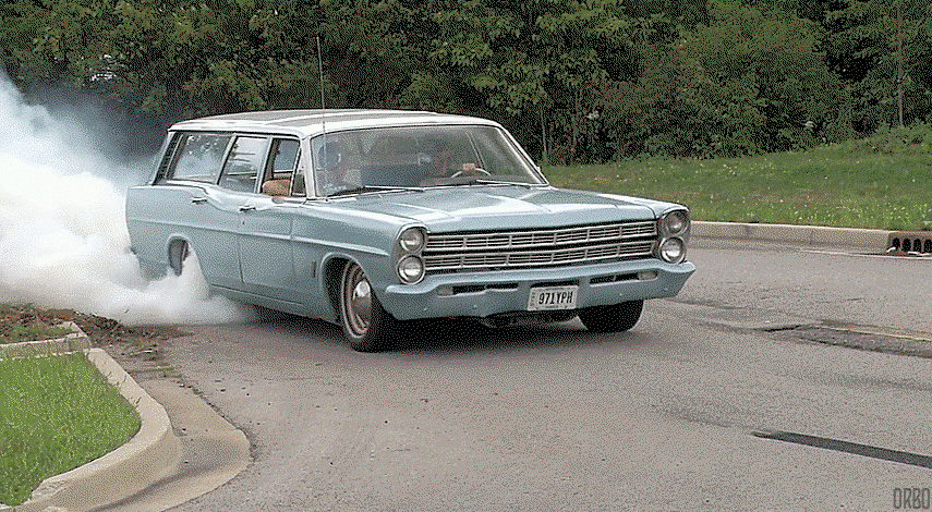 13 Amazing Car GIFs You'll Watch Over And Over Again 