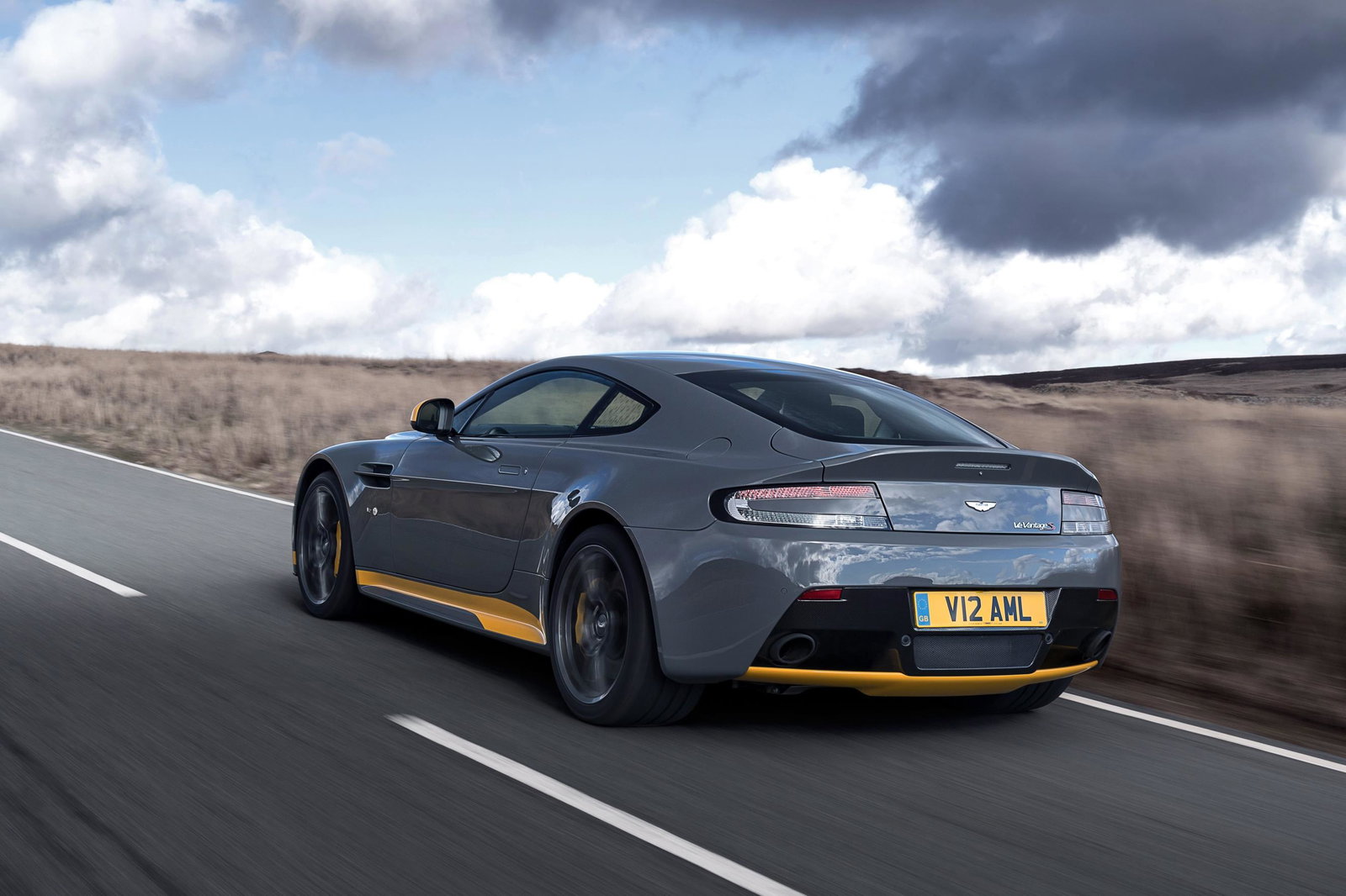 Praise The Manual Gods: The Aston Martin V12 Vantage S Now Has A Dog-Leg Stick Shifter