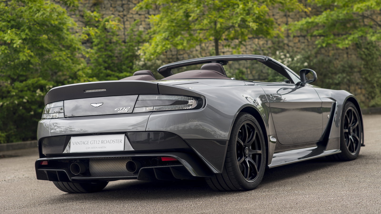 The 592bhp Aston Martin Vantage GT12 Roadster Is An Exquisite One-Off Celebration Of N/A V12 Noise