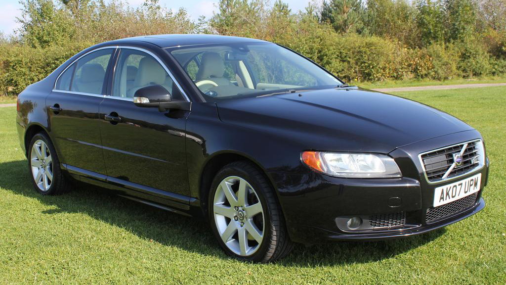 A Used Volvo S80 V8 Is An Understated Quick Saloon With The Potential For Brutal Exhaust Noise