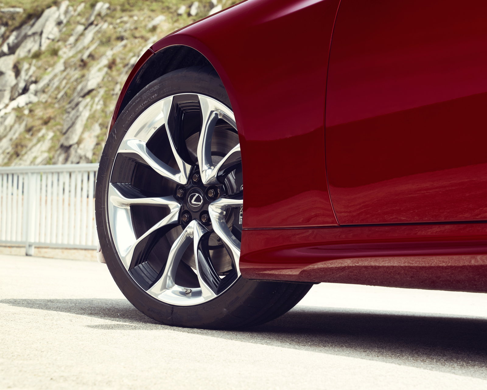 VW Golf GTI Vs Honda Civic Type R: Is Subtlety Better Than Lunacy?