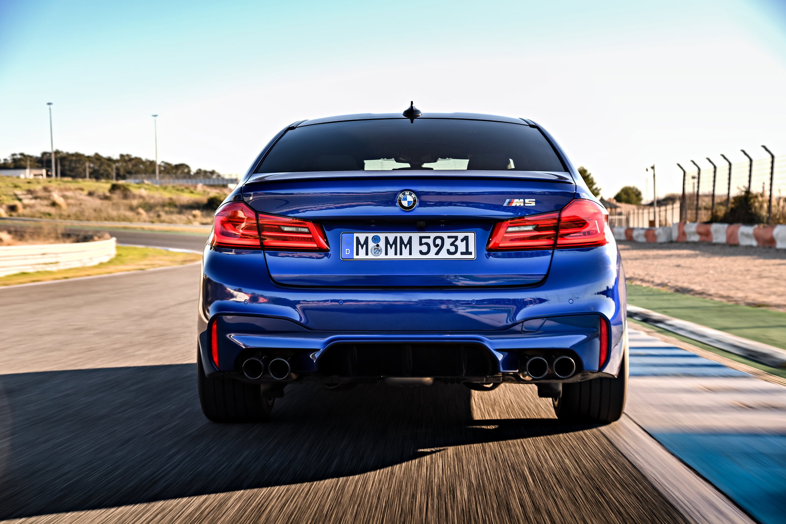 2018 BMW M5 Review: The AWD Missile That’ll Make You Look A Hero