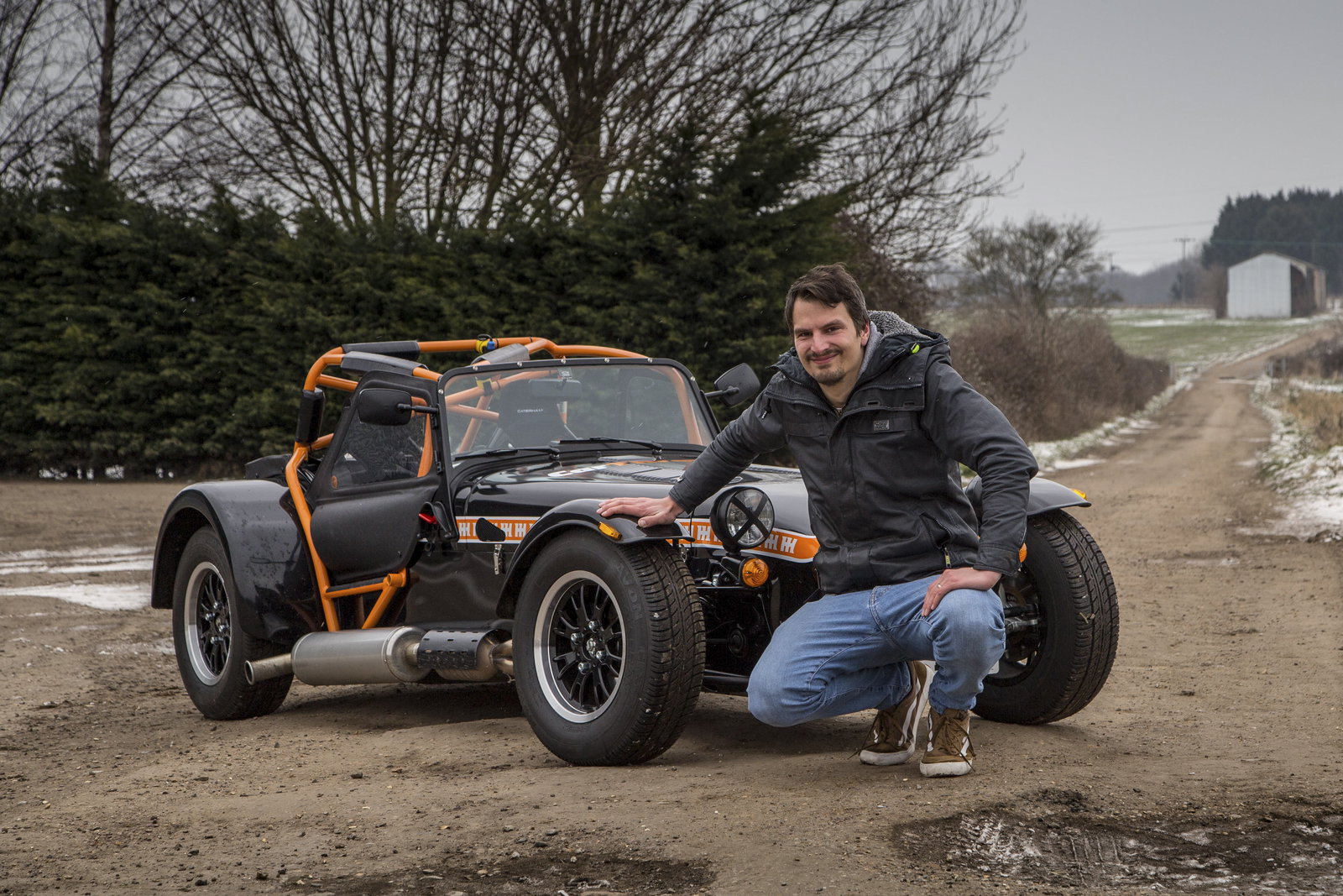 Car Throttle Is Sponsoring And Racing In The 2018 Caterham Academy