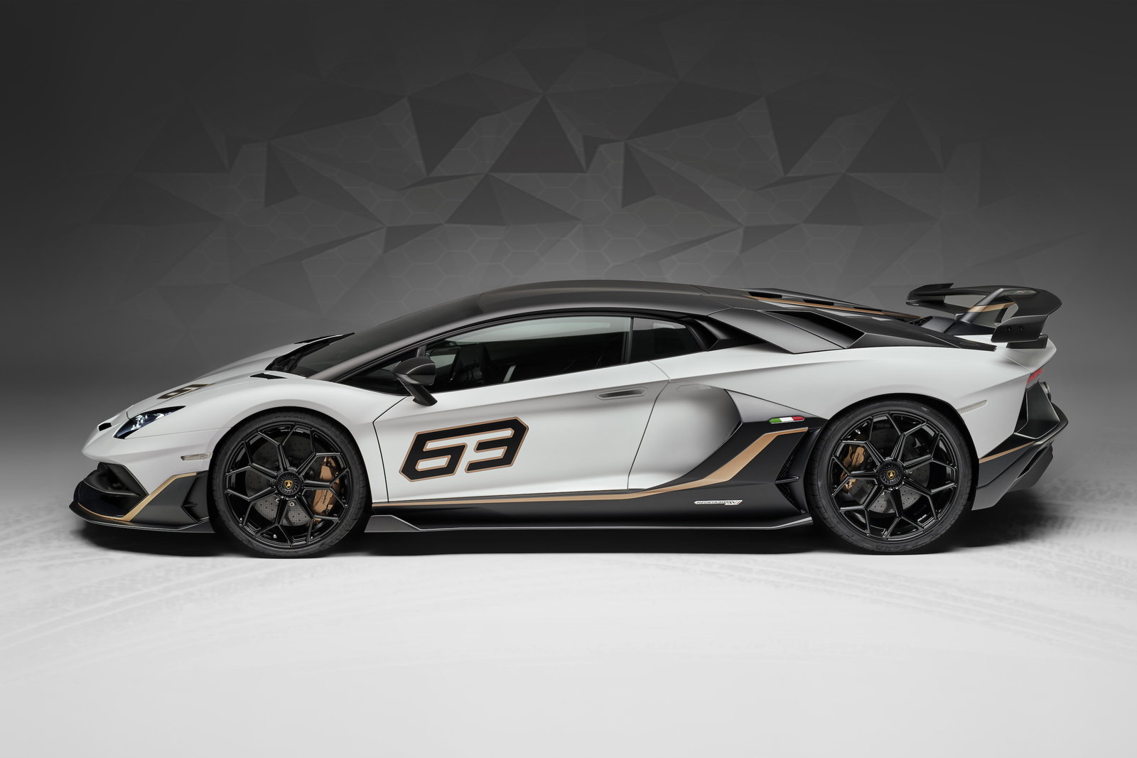 The 759bhp Lamborghini Aventador SVJ Is Finally Here