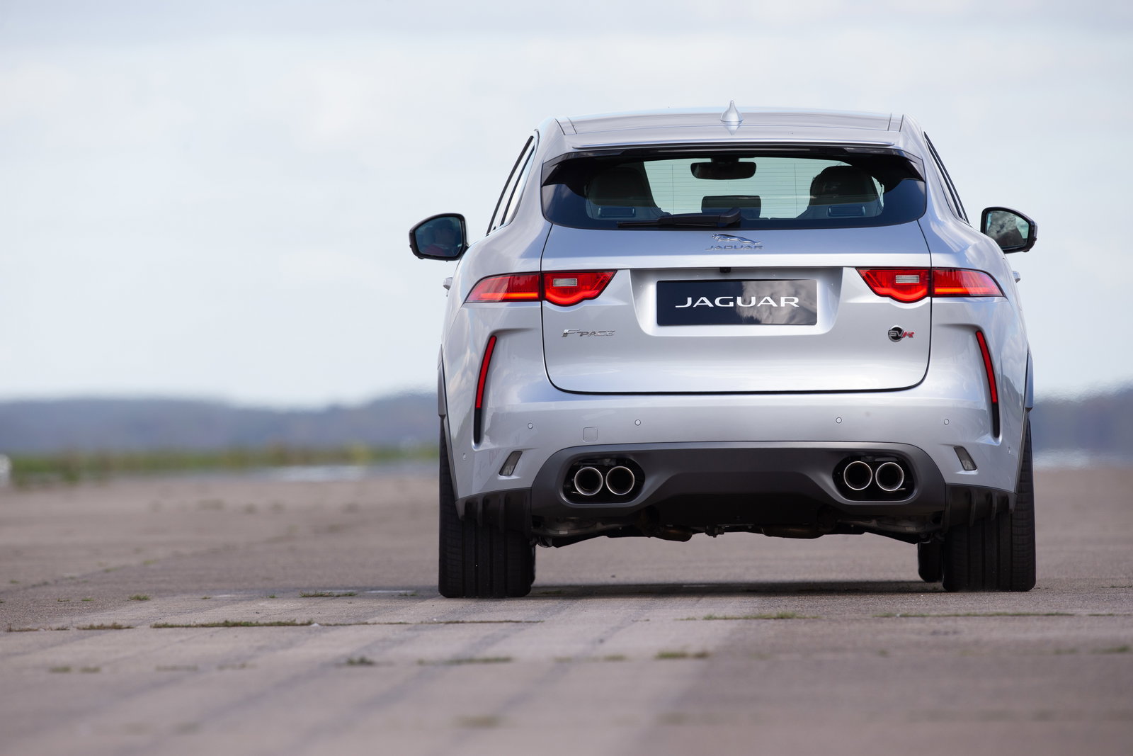 Here's What Jaguar Had To Do To Fit A V8 In The F-Pace