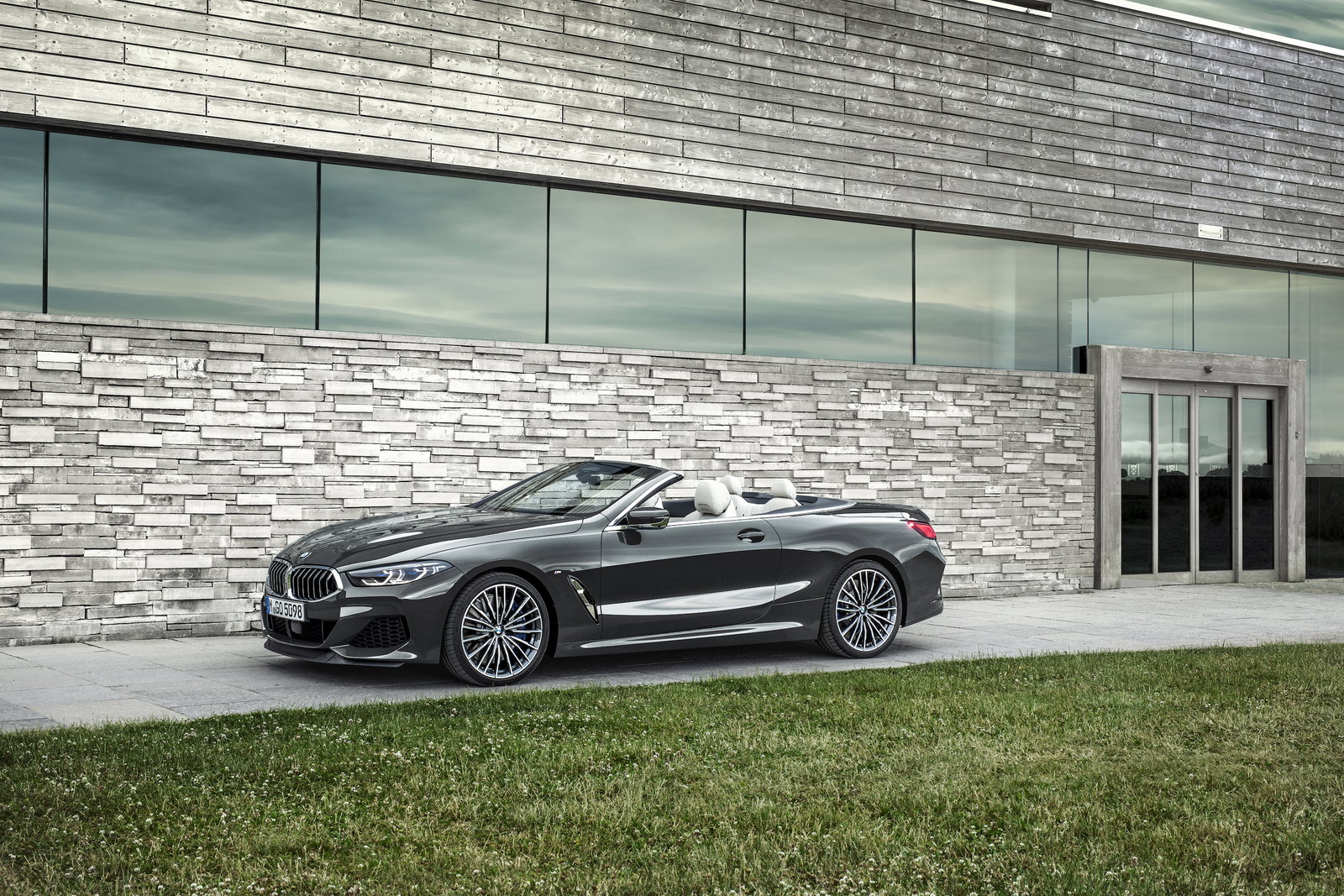 The BMW 8-Series Convertible Is Officially Here With Up To 523bhp