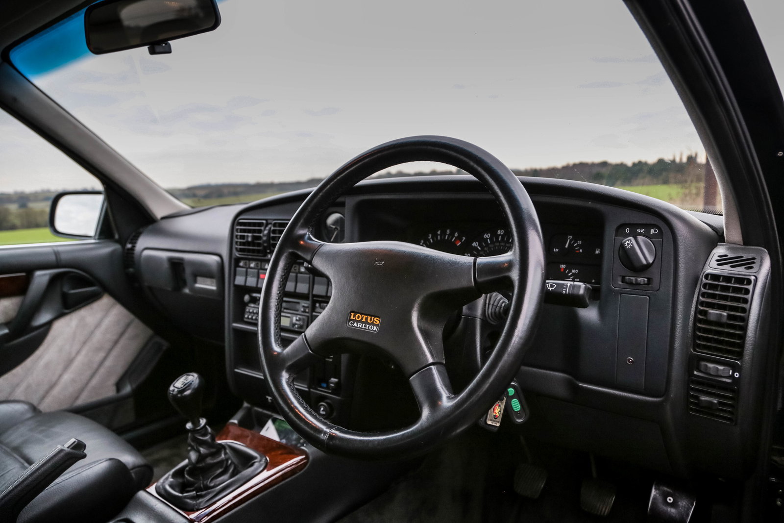 Lotus Carlton: Meeting The Car That Made The Government Angry