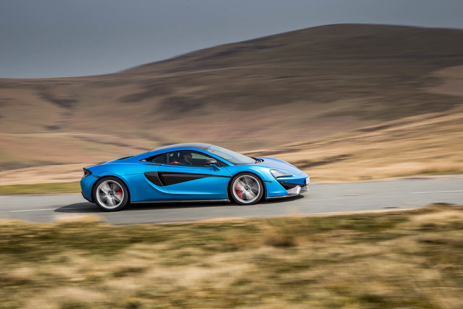 Porsche 911 Vs Audi R8 Vs McLaren 570S: Can The 992 Take On Supercars?
