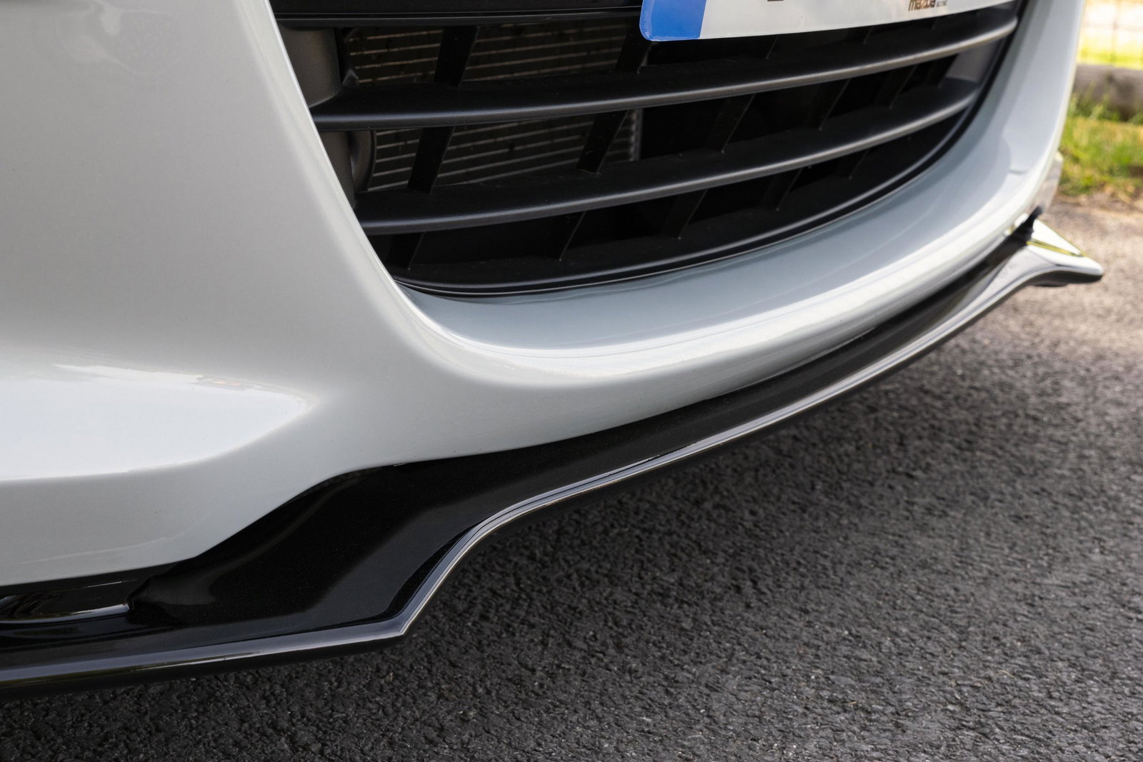 The Mid-Engined C8 Chevrolet Corvette Stingray Is Here With 488bhp, DCT 'Box
