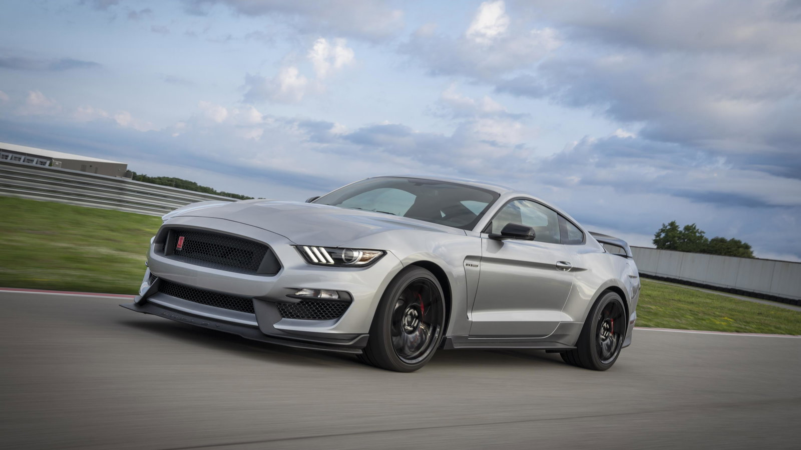 The Ford Mustang GT350R Has Been Made Faster With GT500 Stuff