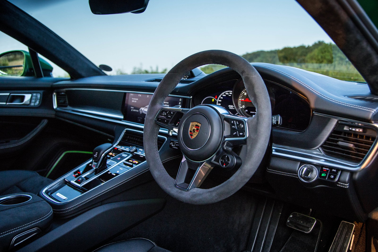 The Porsche Panamera GTS Is From A Parallel Universe I Want To Live In