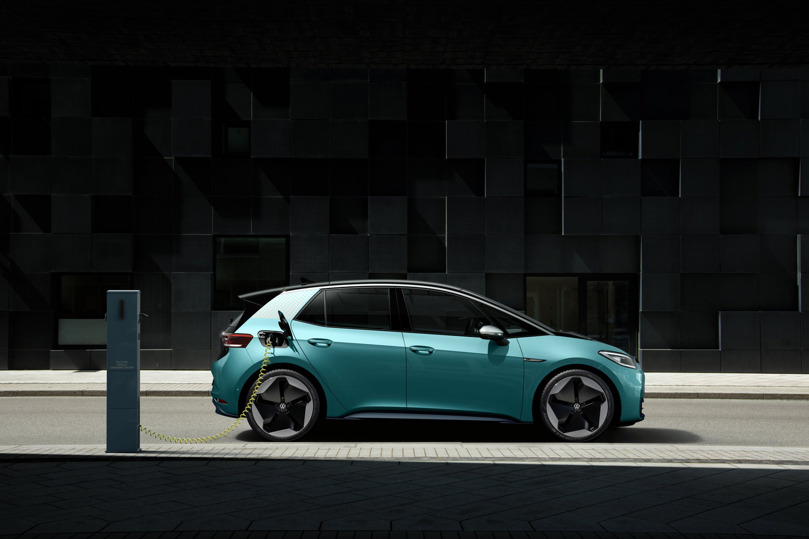 UK Officially Bringing Forward Ban Of New Petrol And Diesel Cars To 2030