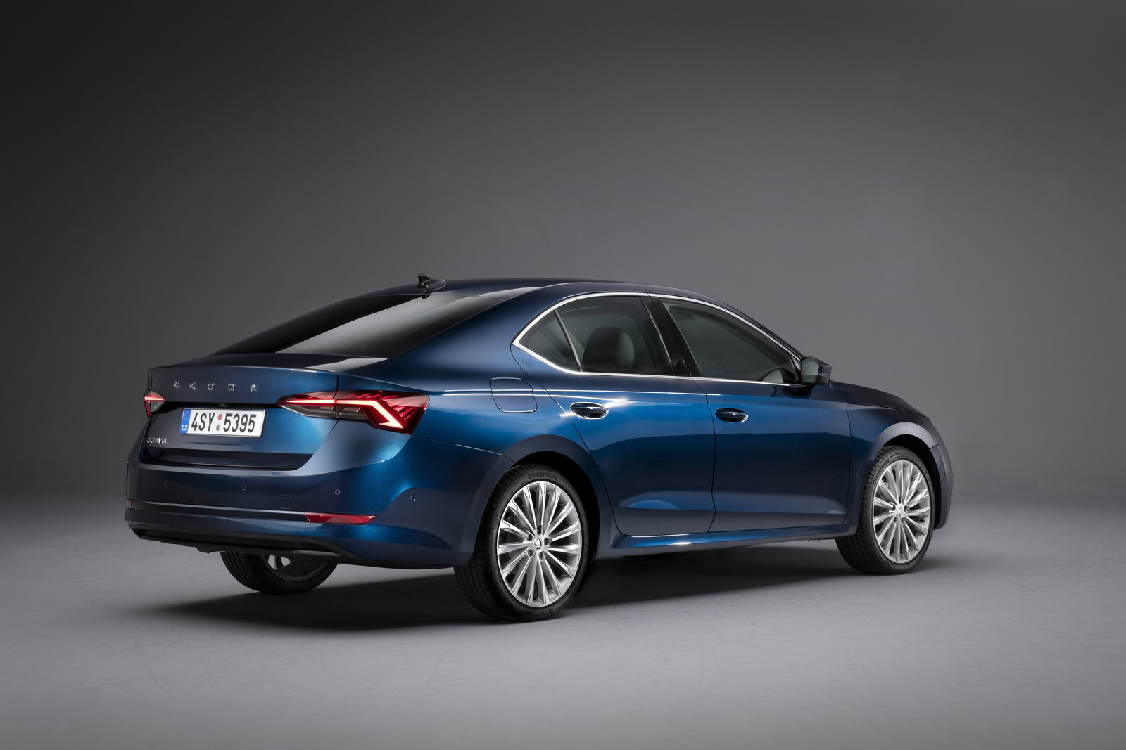 The Maserati Gran Turismo Zeda Is A Colourful Last Hurrah For An N/A Hero