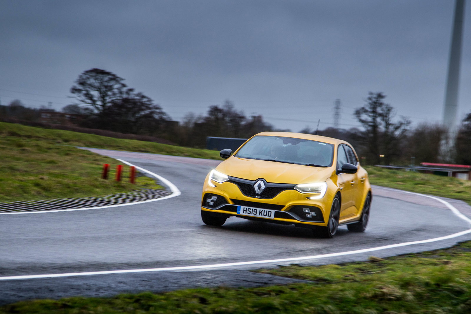 Renaultsport Megane Trophy Vs Trophy-R: Can A Hot Hatch Be Worth £72k?