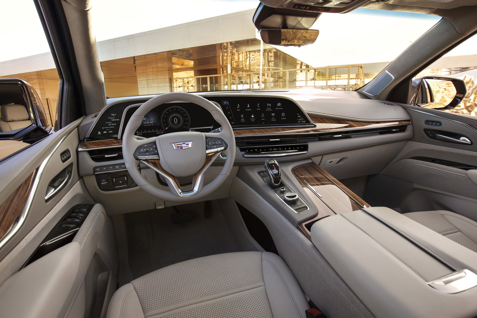 The New Cadillac Escalade Has 38 Inches Of OLED Screen And A Big Face