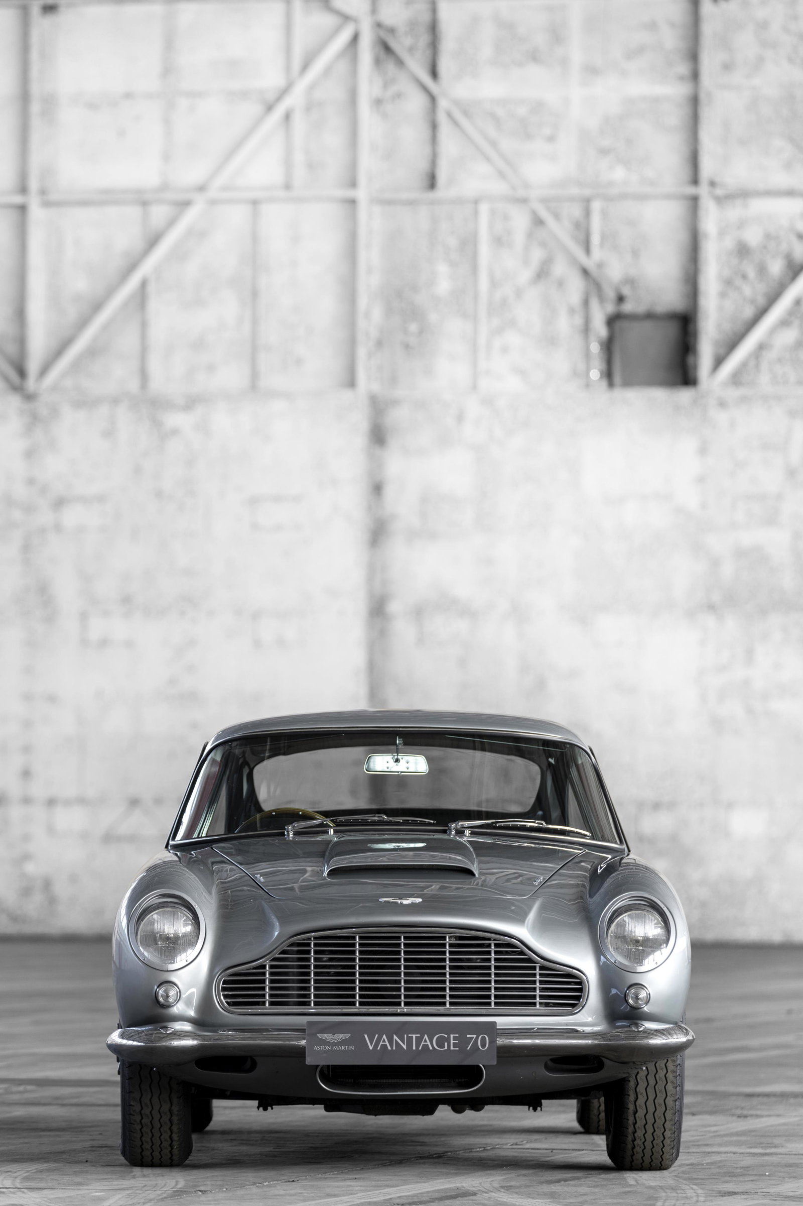Aston Martin Is Celebrating 70 Years Of Vantage With Wallpaper Perfection