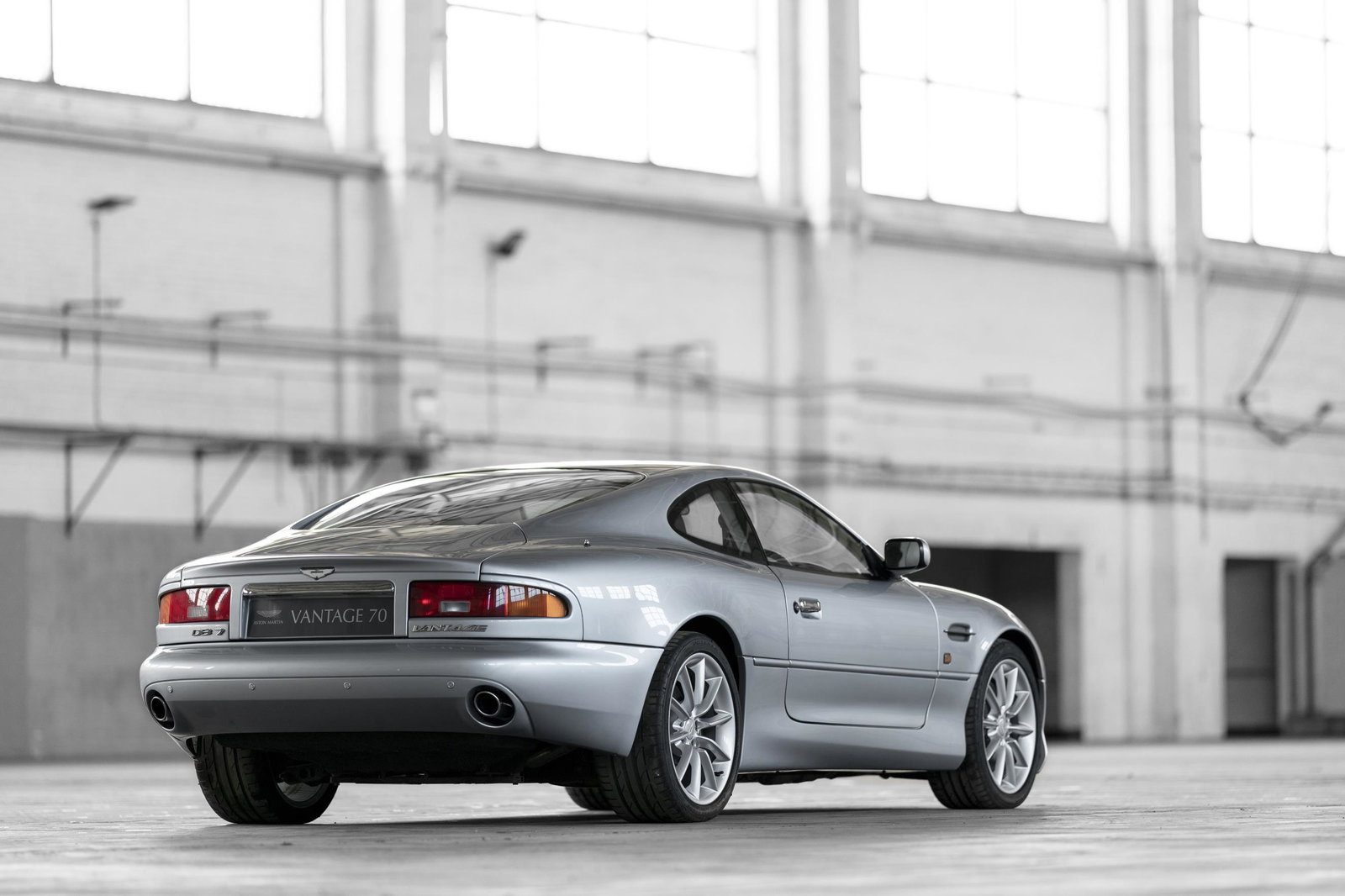 Aston Martin Is Celebrating 70 Years Of Vantage With Wallpaper Perfection