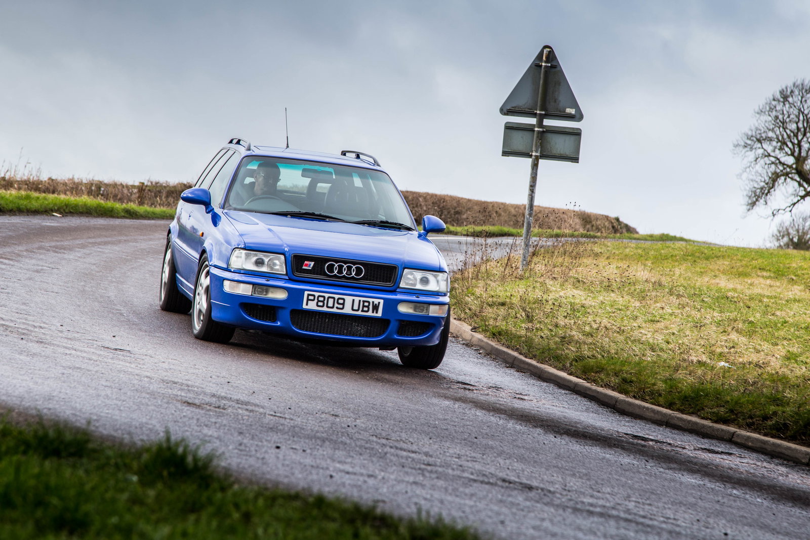 Does The 26-Year-Old Audi RS2 Still Feel Good To Drive In 2020?