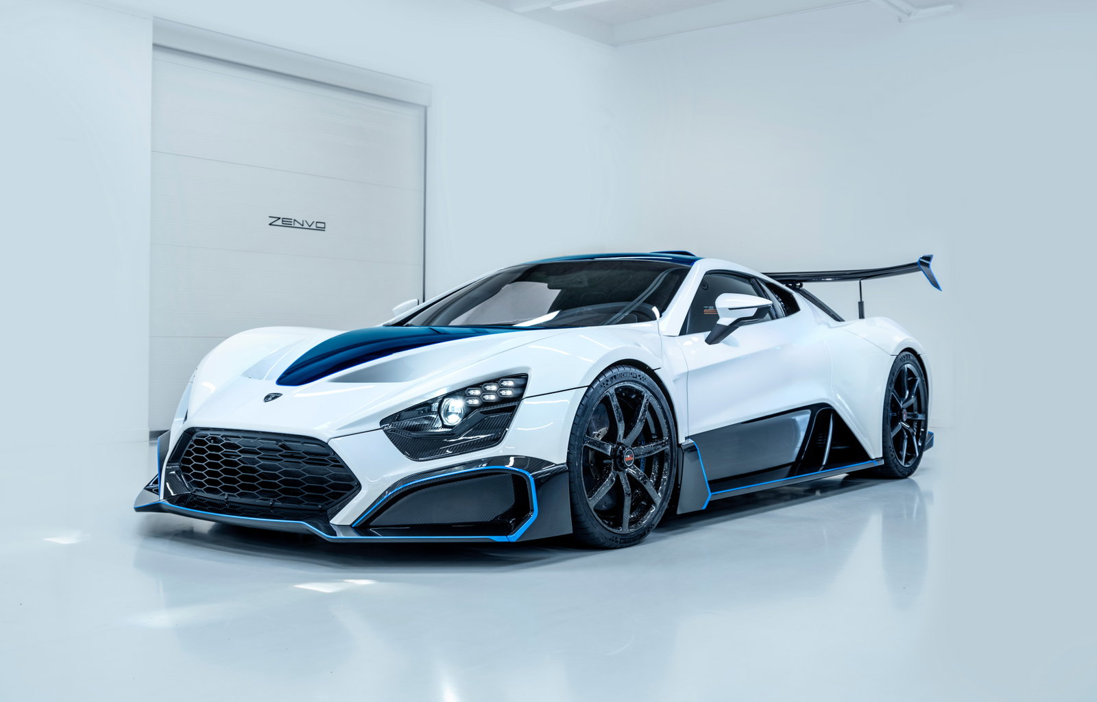 The Gemballa Avalanche 4x4 Is Lifted 911 Madness