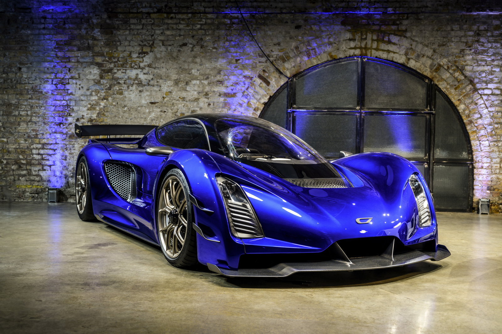 Is Czinger Any Different To The Start-Up Supercar Chancers?